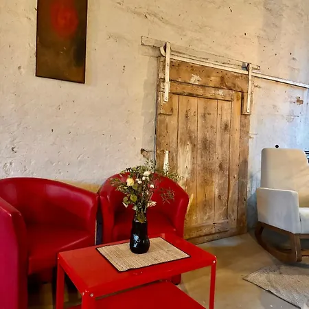 別荘 Rustikales Farmhaus Mit Whirlpool *