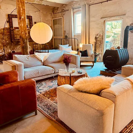Rustikales Farmhaus Mit Whirlpool