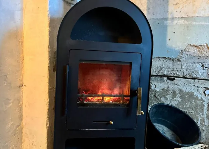 Rustikales Farmhaus Mit Whirlpool